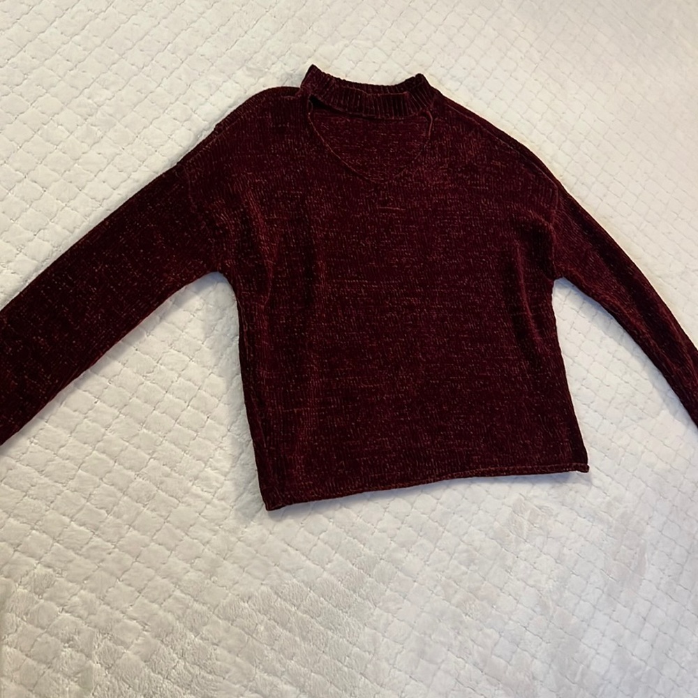 Beautiful maroon sweater open neckline